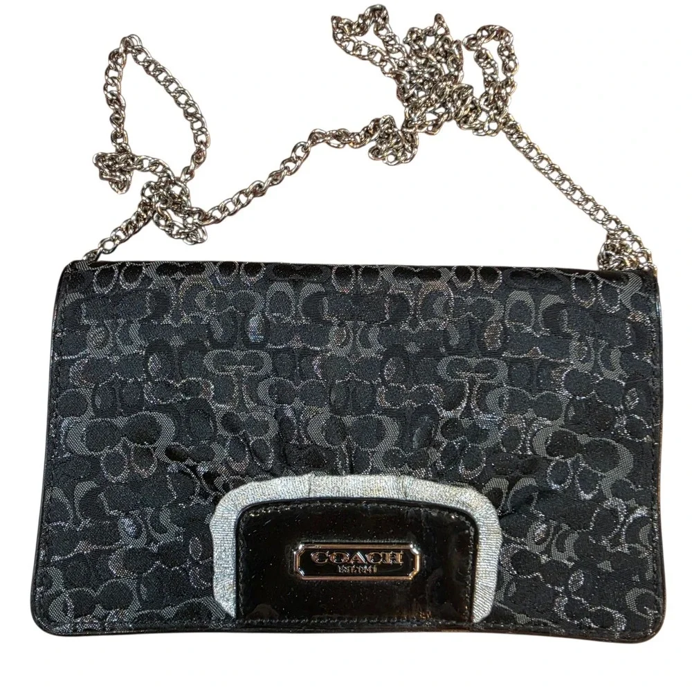 Vtg Coach Women Small Crossbody Clutch Black Silver Metallic Signature Jacquard